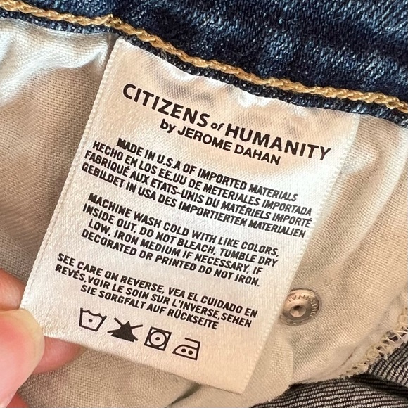 Citizens of Humanity Vintage Flare Jeans with a 70s Vibe - Picture 2 of 14